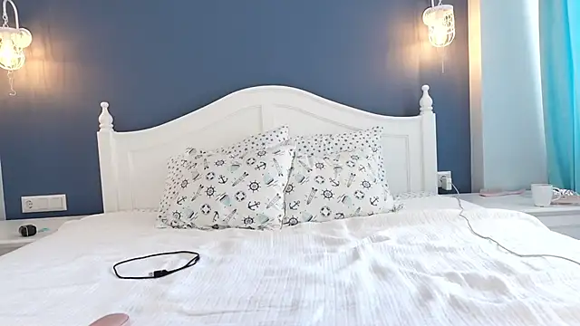 my lina online show from June 17, 1:23 pm