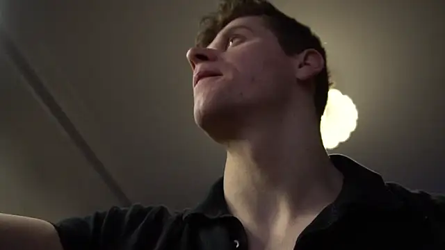 Snapshot of Bruno_Banani chatting on February 20, 6:30 pm Bruno Banani online show from February 20, 6:30 pm