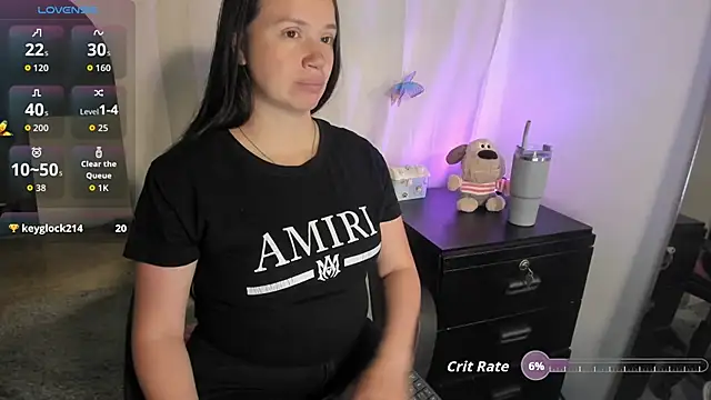 Snapshot of milysauria1 chatting on April 29, 1:59 pm milysauria1 online show from April 29, 1:59 pm