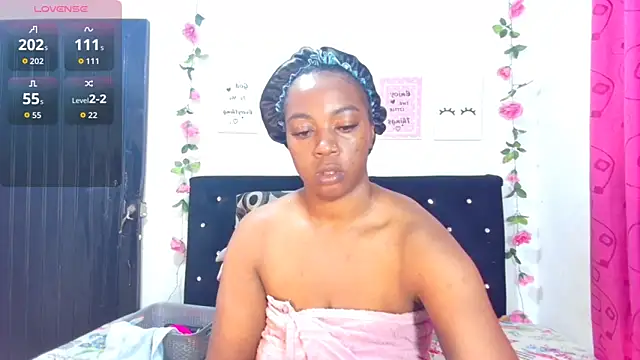 CiaraEbony online show from March 19, 12:58 am