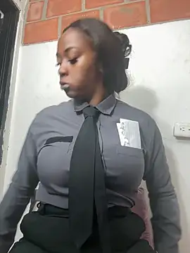 CiaraEbony online show from July 17, 11:42 pm