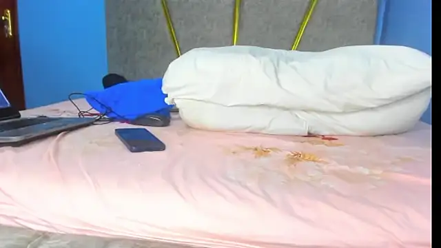 Pretty Shall online show from October 15, 3:34 pm