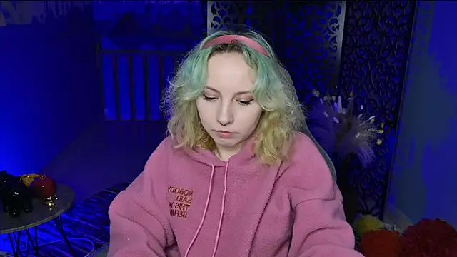 JasmineMilko online show from January 9, 8:03 am