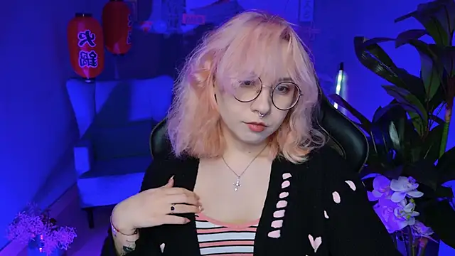 JasmineMilko online show from January 21, 5:05 am