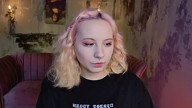 JasmineMilko online show from February 3, 5:07 am