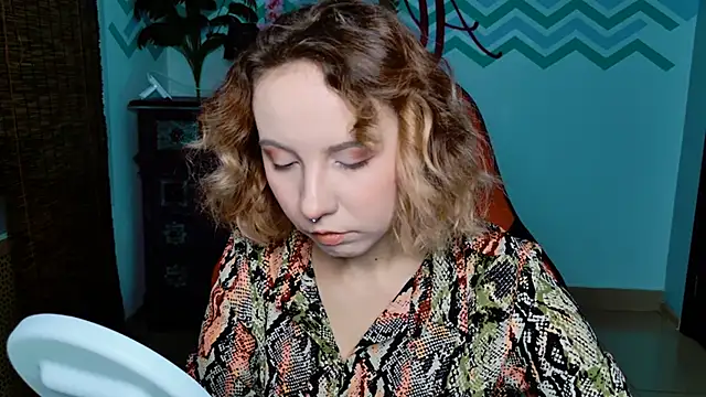 JasmineMilko online show from October 8, 5:05 am