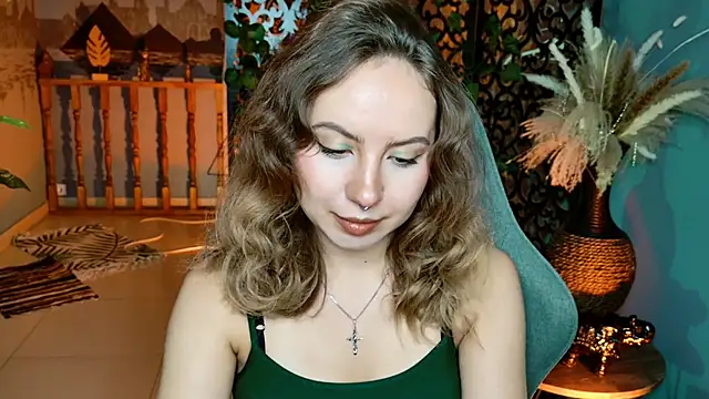 Snapshot of JasmineMilko chatting on June 29, 5:03 am JasmineMilko online show from June 29, 5:03 am