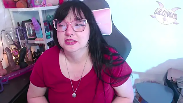 LiloMoon69 online show from December 9, 4:34 am