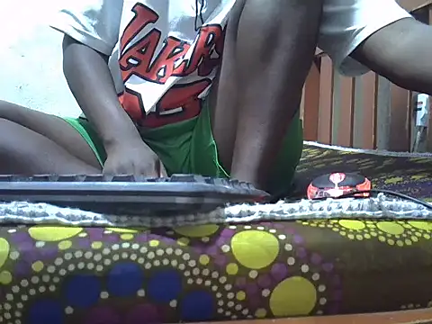 sexyblackya online show from February 15, 5:48 am