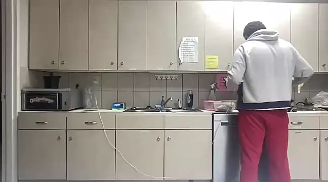 Snapshot of papijusto chatting on December 23, 10:10 am papijusto online show from December 23, 10:10 am