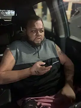 Snapshot of papijusto chatting on November 5, 2:44 am papijusto online show from November 5, 2:44 am