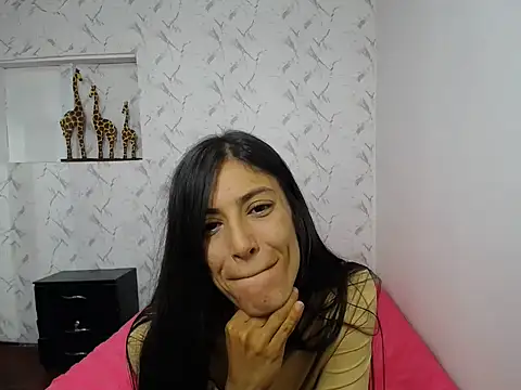 aleja 2024 online show from February 14, 3:53 pm