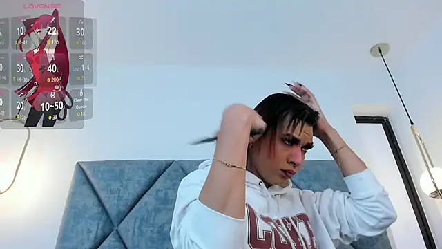 Snapshot of Maiskeen_Zamara chatting on February 25, 12:04 pm Maiskeen Zamara online show from February 25, 12:04 pm