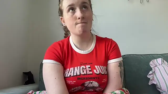 lilsbabyxo online show from April 21, 3:07 pm