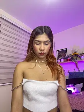 soy sarah  online show from February 18, 4:16 pm