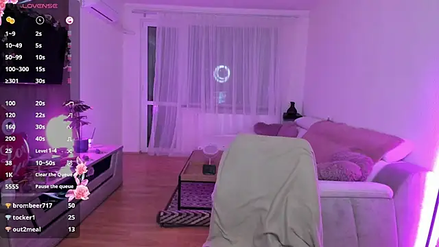 GabrielaLove  online show from February 7, 11:55 pm