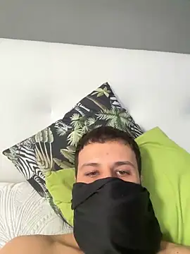 yayaya55598 online show from December 28, 1:38 pm