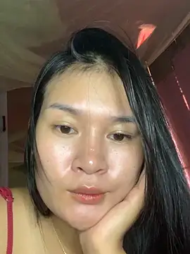 Snapshot of Zeni_fer chatting on November 13, 1:37 am Zeni fer online show from November 13, 1:37 am