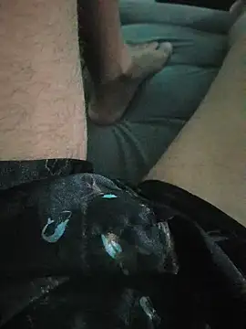 Snapshot of cizarkio chatting on March 20, 12:40 am cizarkio online show from March 20, 12:40 am