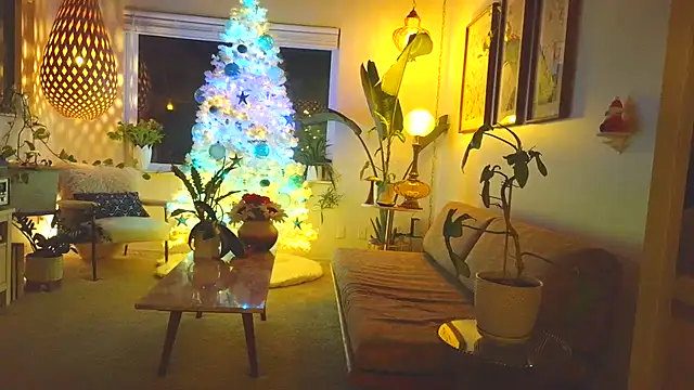 costanza7070 online show from December 2, 4:18 am