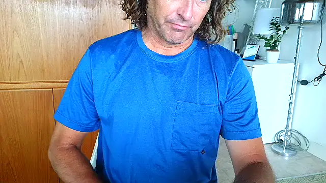 costanza7070 online show from March 22, 1:09 am