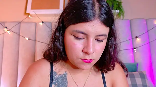 EngelStone online show from November 22, 7:46 pm