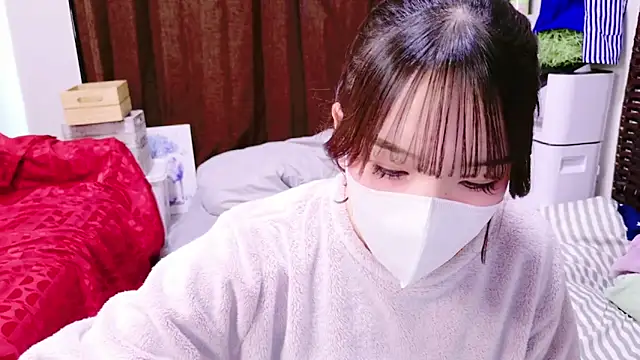 Snapshot of mari_tan_ch chatting on January 1, 4:18 am mari tan ch online show from January 1, 4:18 am