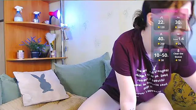 Caroline1995 online show from October 28, 8:18 am