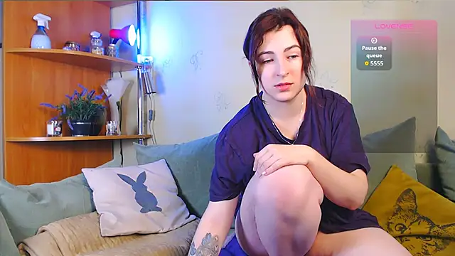 Caroline1995 online show from December 4, 7:17 am