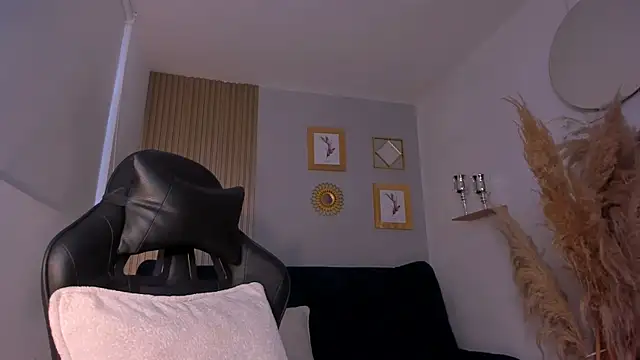 NatyFerrer  online show from October 11, 10:58 am