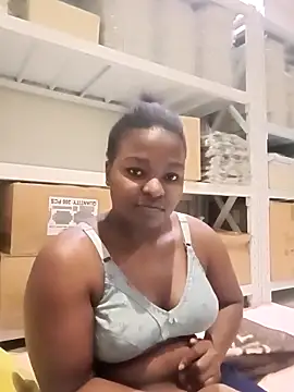 Snapshot of Yours_faithfully1 chatting on December 2, 11:37 am Yours faithfully1 online show from December 2, 11:37 am