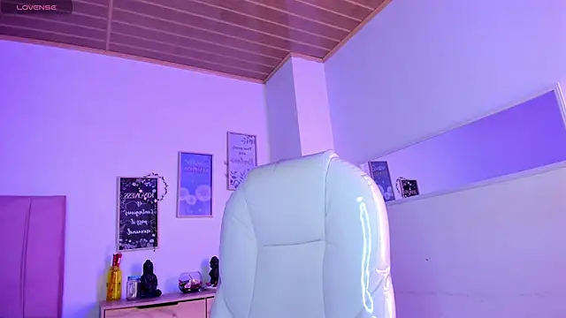 Tenshi jules online show from December 9, 11:13 pm