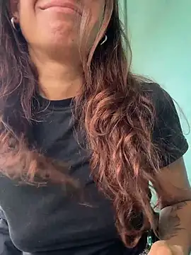 ValeriEvan online show from February 7, 8:01 pm