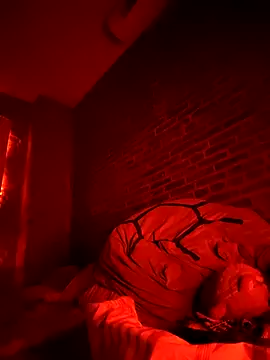 Snapshot of BlackD4uxo chatting on April 16, 4:02 am BlackD4uxo online show from April 16, 4:02 am