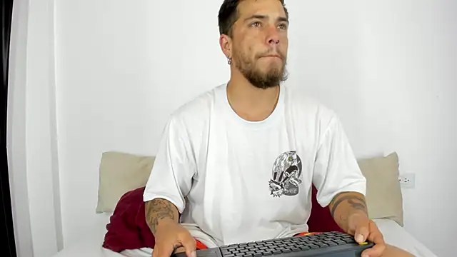 Beard xox online show from December 11, 9:34 pm