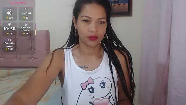 Snapshot of makennaa_ chatting on February 13, 9:49 am makennaa online show from February 13, 9:49 am