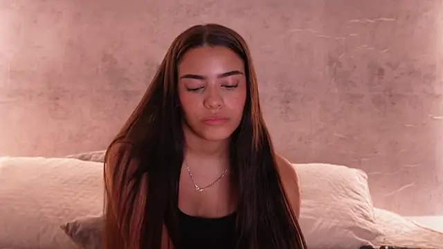 Nicky and Blake online show from December 16, 8:58 pm