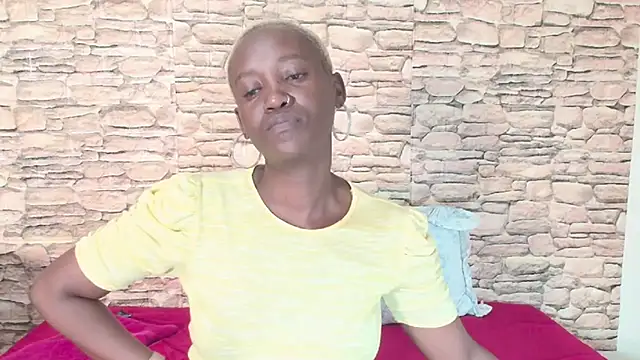 EbonyOlive69 online show from October 31, 5:25 pm