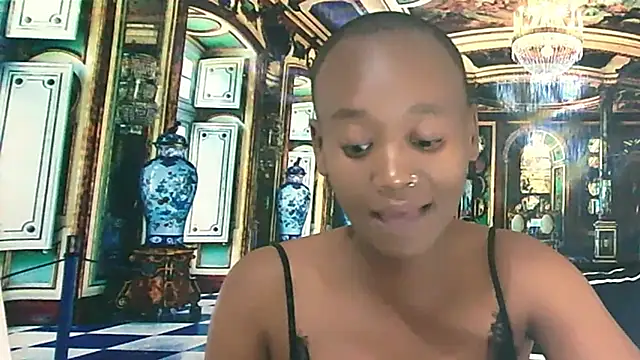 Snapshot of EbonyOlive69 chatting on May 20, 10:54 am EbonyOlive69 online show from May 20, 10:54 am