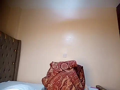 Pretty tiffany online show from November 22, 10:36 am