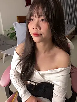 -rosiie- online show from January 20, 6:32 pm