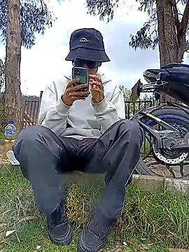 Cuervo maniaco online show from February 14, 4:37 pm