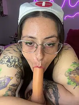 Mizztikaa online show from October 29, 6:09 pm