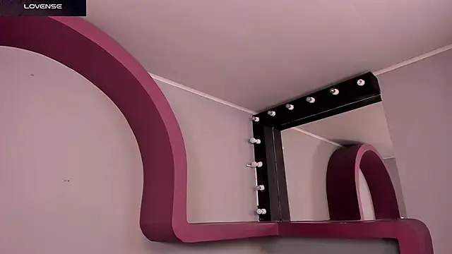 morganlake  online show from December 23, 3:37 am