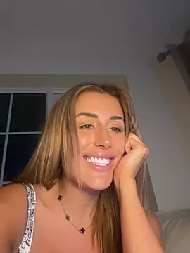 UKSYDNEYFOX online show from February 16, 1:36 am