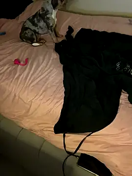 UKSYDNEYFOX online show from October 14, 1:06 am