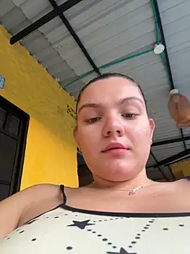 Snapshot of eva_y_marcelo chatting on March 5, 11:39 am eva y marcelo online show from March 5, 11:39 am