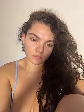 Snapshot of eva_y_marcelo chatting on April 3, 12:14 pm eva y marcelo online show from April 3, 12:14 pm