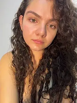 Snapshot of eva_y_marcelo chatting on April 6, 11:44 am eva y marcelo online show from April 6, 11:44 am