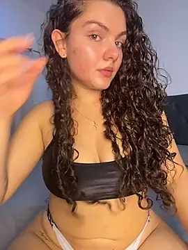 Snapshot of eva_y_marcelo chatting on April 17, 12:46 am eva y marcelo online show from April 17, 12:46 am